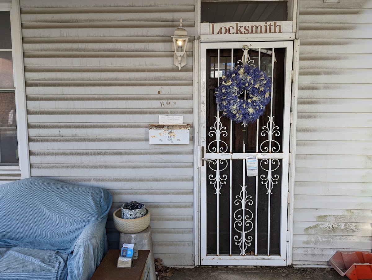 Laurel's Lock Shop