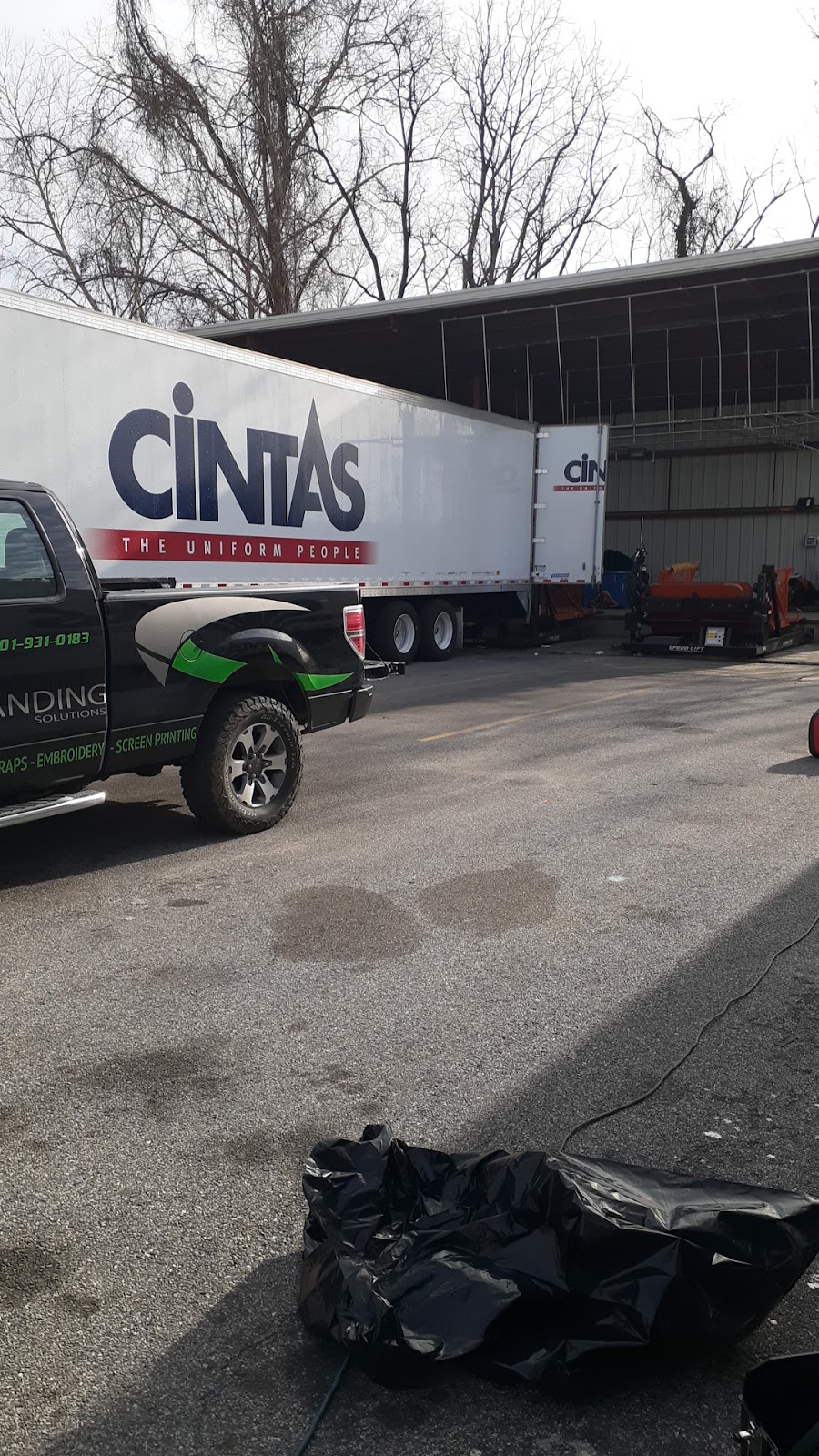 Cintas Uniform Services
